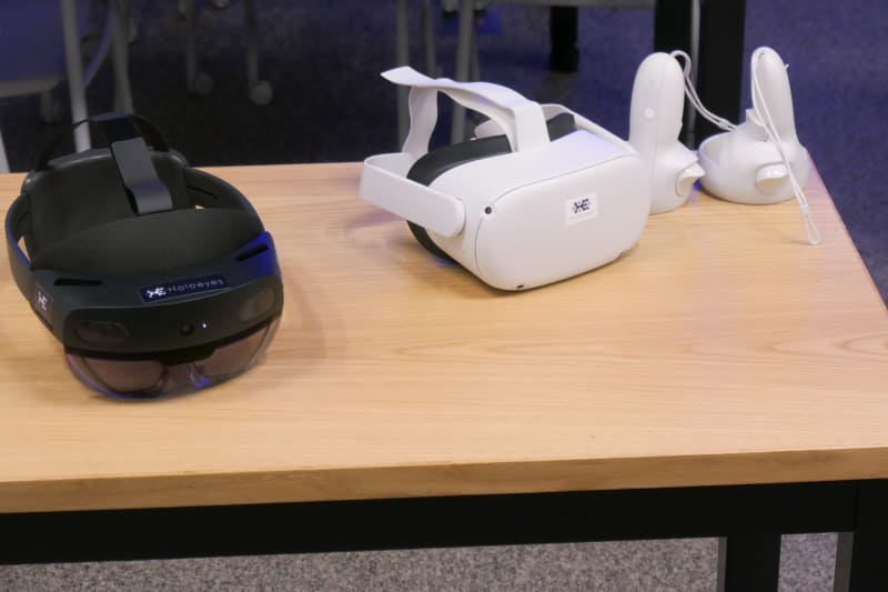 実験に用いられたVRデバイス