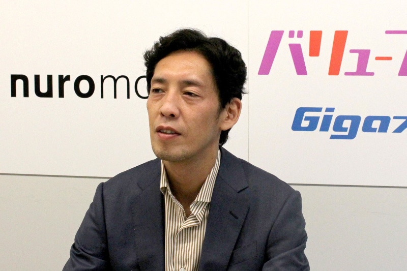 MVNO事業室長サービス設計課課長 亀井 健男氏