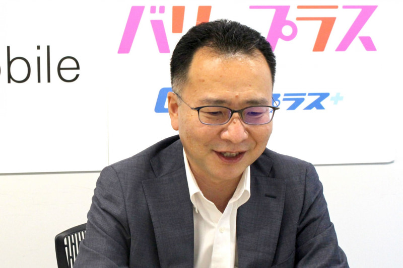 神山氏