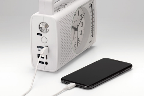 小技が効いて実用的なスマートフォン対応防災クロック - ケータイ Watch