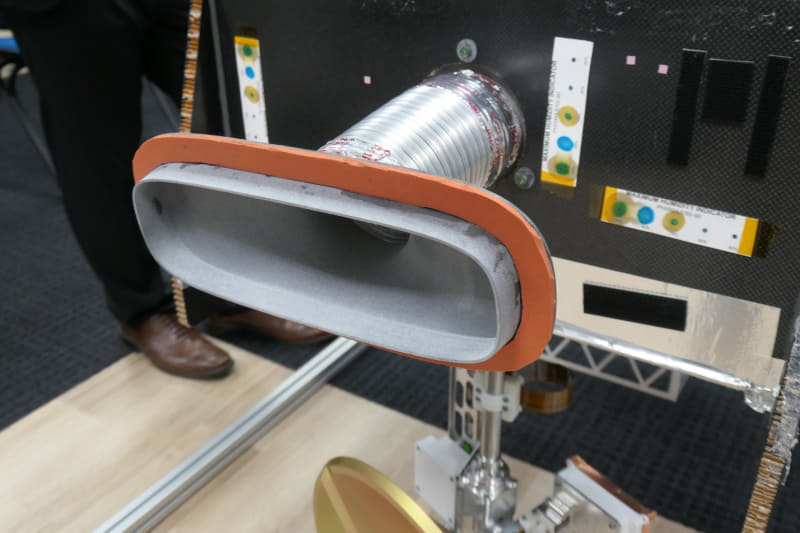 大気を取り込むためのバッフル