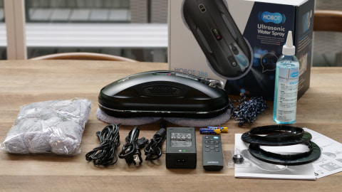 プラススタイルから窓ふき掃除ロボット「HOBOT388」、3万9800円