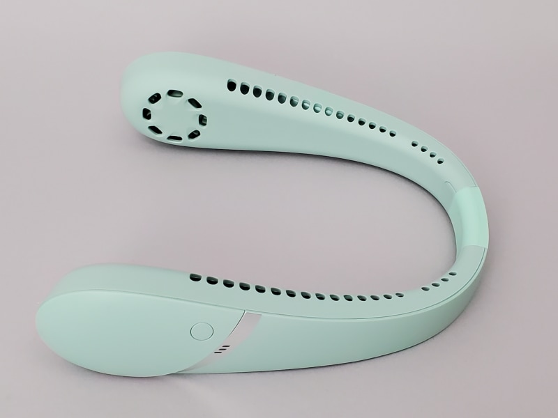 Kirala Air Nino。上部の孔から風が吹き出る