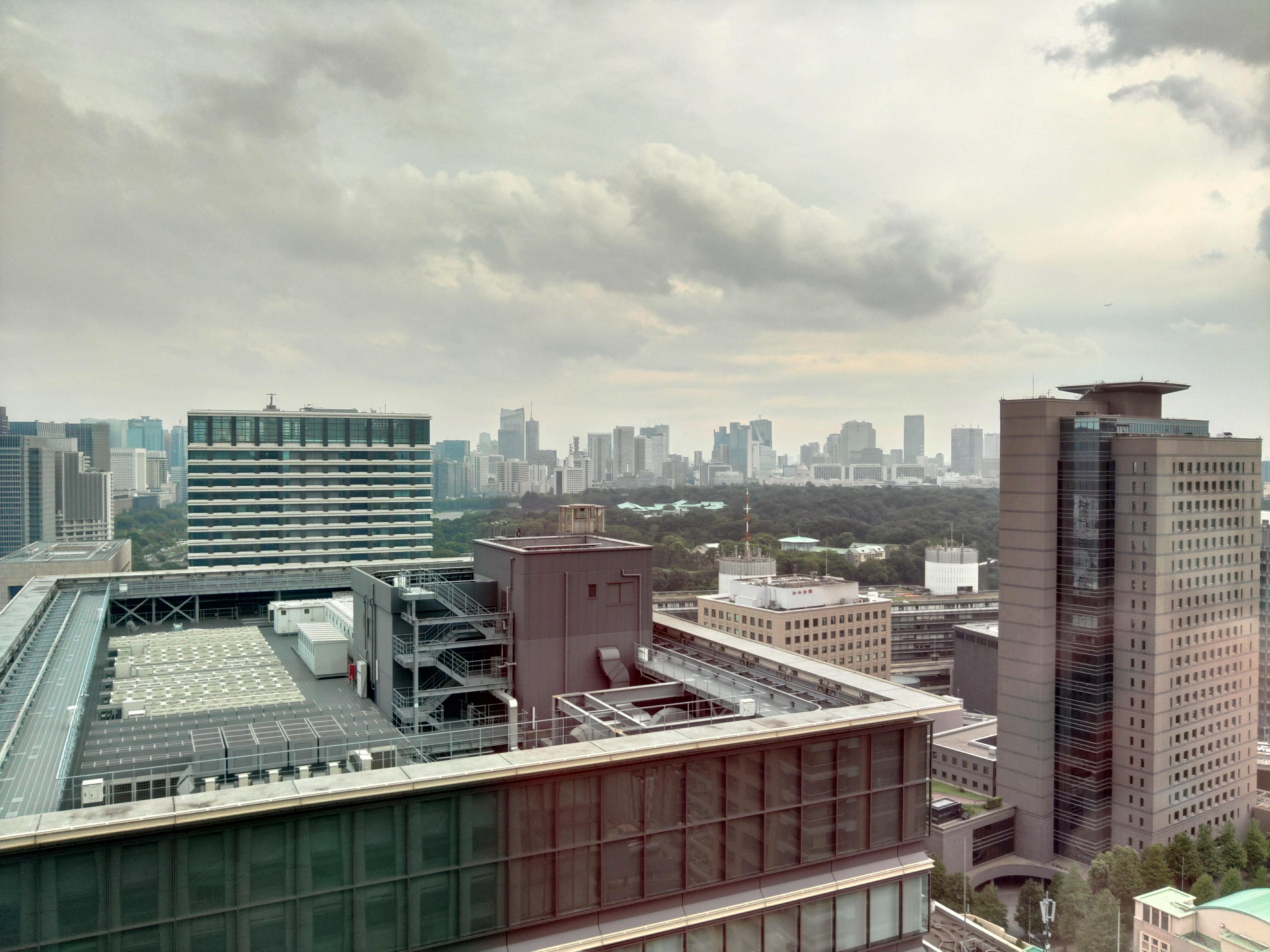 メインカメラで撮影