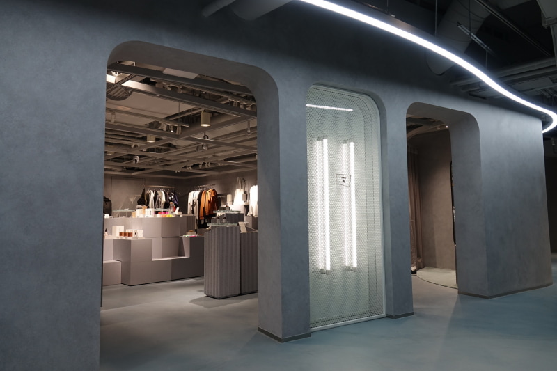 現在、にこスマのブースがある「BASE A」。今後、移動する可能性もあるという