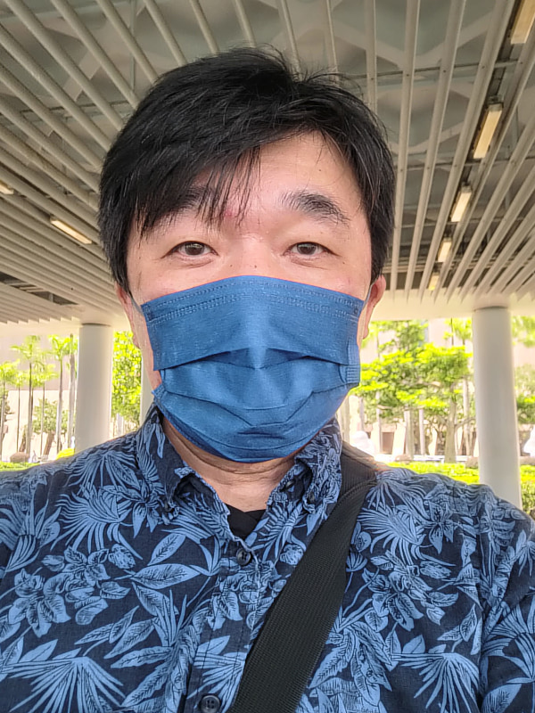 アンダーディスプレイカメラで屋外撮影