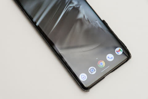 arrows 5G、2年目の憂鬱。 - ケータイ Watch