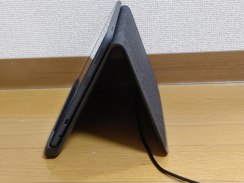 設置面積の広いワイヤレス充電スタンド