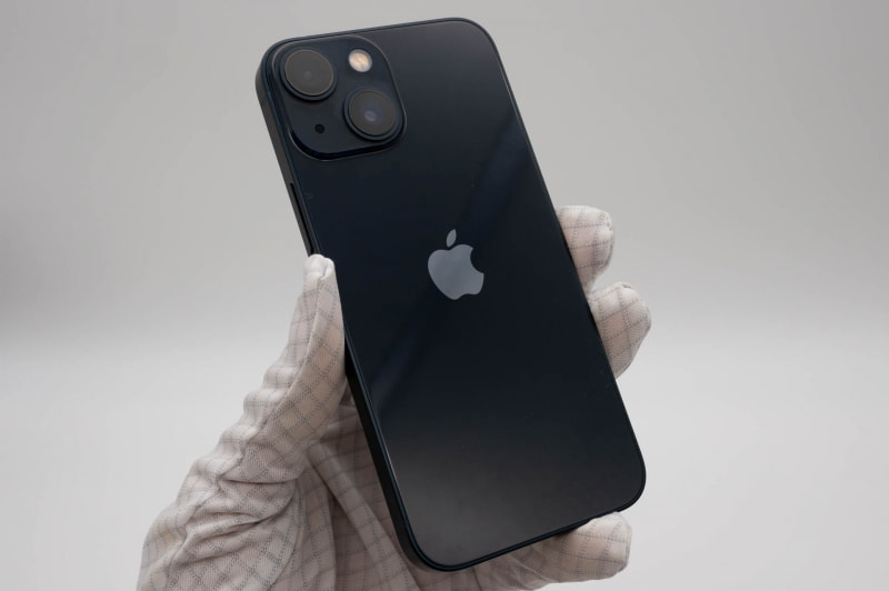 iPhone 13 mini（ミッドナイト）