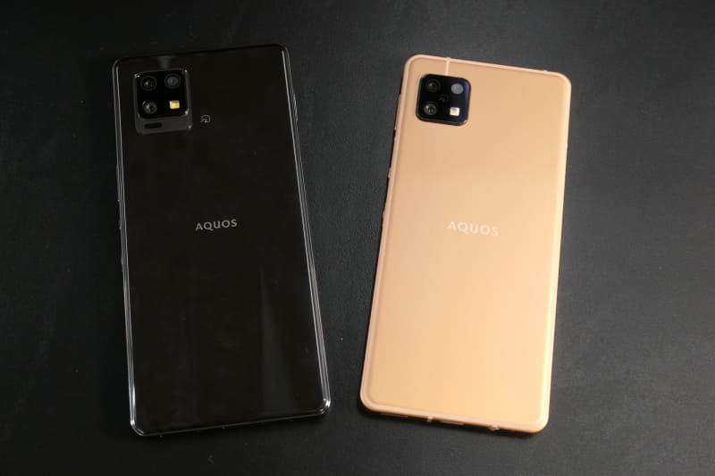 左が「AQUOS zero6」、右が「AQUOS sense6」