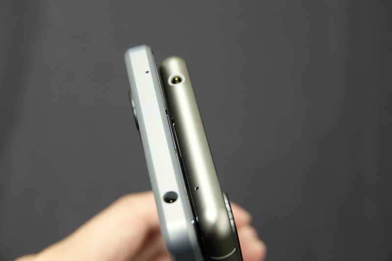 Xperia 1 III（左）とXperia 5 III（右）