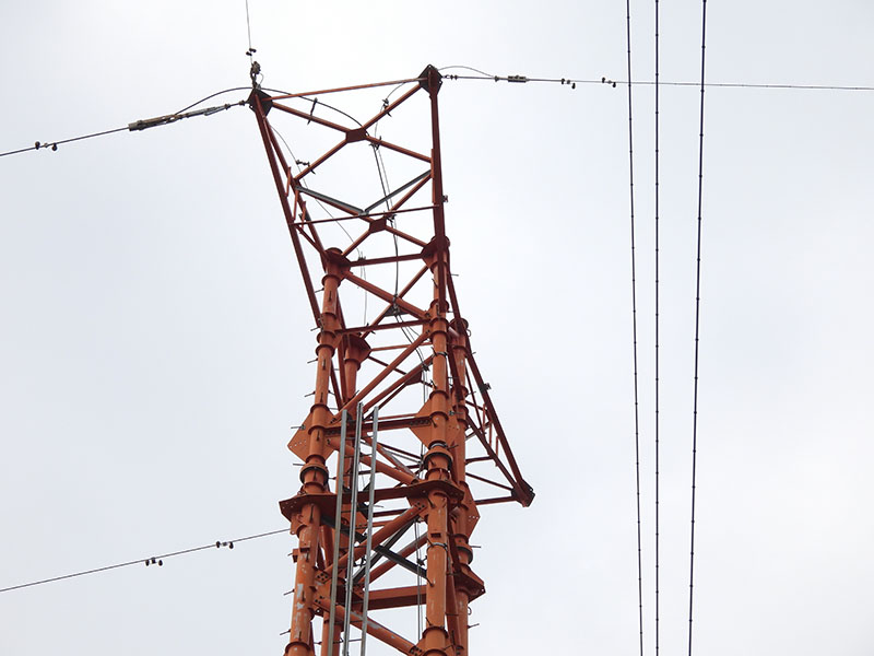 鉄塔のてっぺんを300mm相当で。