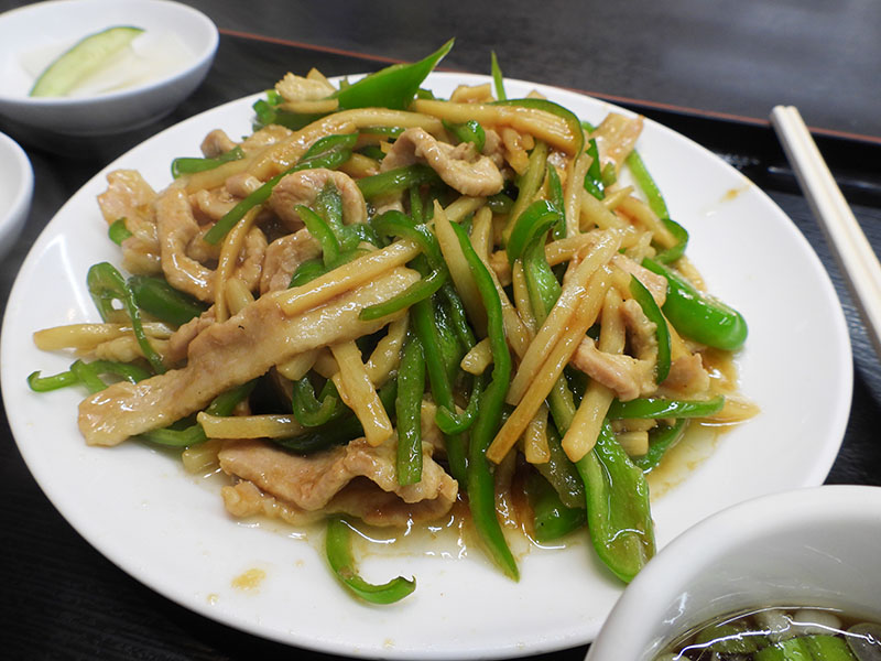 中華定食。画像処理は明るさを少し増して、リサイズ。