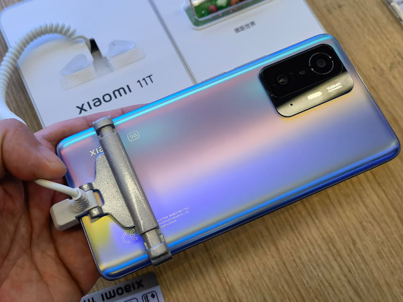Xiaomi 11Tも十分なパフォーマンス。グラデーションカラーはProにはない