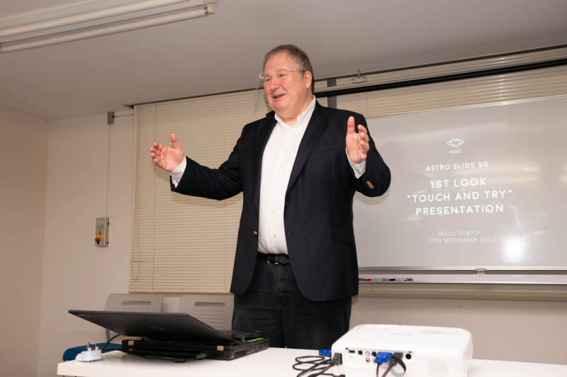 Planet ComputersのCEOヤンコ博士