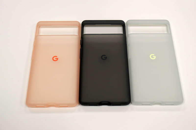 左から、コットンキャンディー、ストーミースカイ、ライトレイン