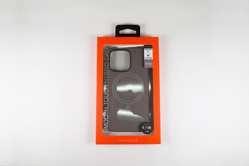 左から、ブラック、グレージュ