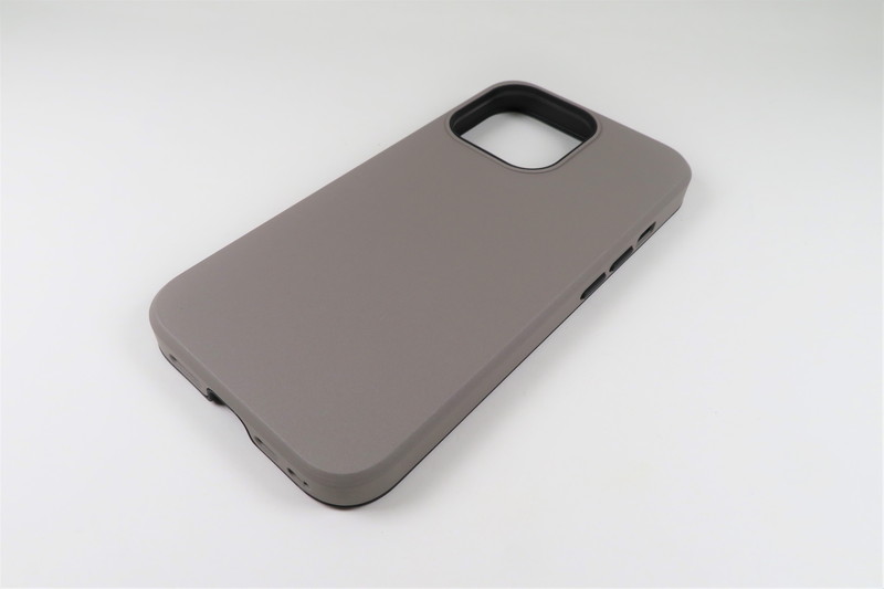 左から、ブラック、グレージュ