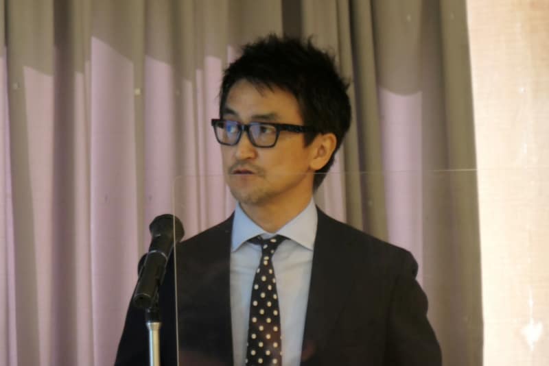 西山氏