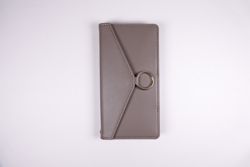 左から、モカ・ローズ・ベージュ