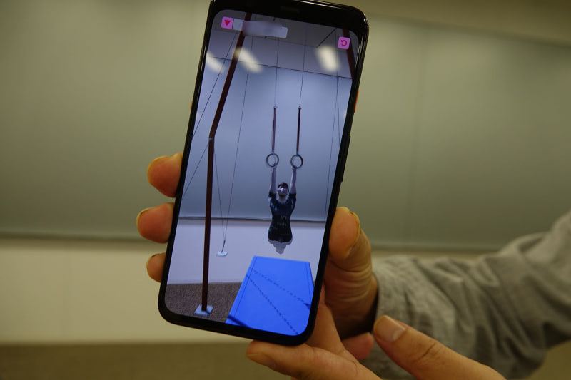 ARで3Dモデルを再生できる。拡大縮小できるほか、端末を移動させることで近づいたり、別の角度から競技を確認できる