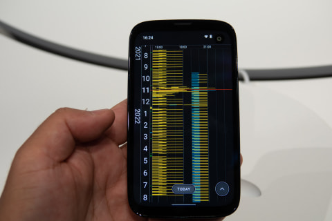 バルミューダの「BALMUDA Phone」はどんなスマホ？ さっそく実機を