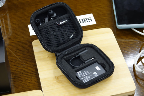 au「G'zOne TYPE-XX」元祖タフネスケータイ、9年ぶり復活への長く