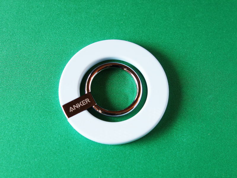 Anker 610 Magnetic Phone Grip。通称「MagGo」