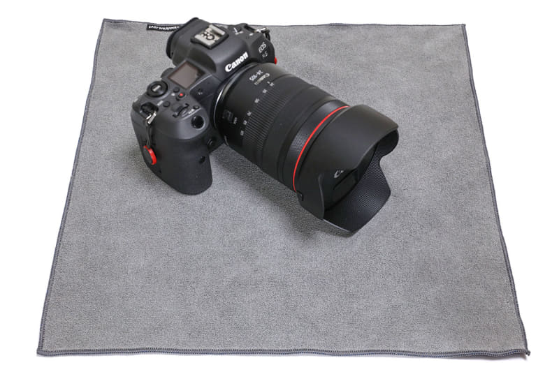 例えばカメラを……。