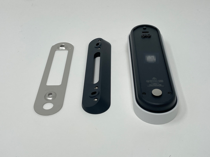 カメラ付きインターフォン「Nest Doorbell」。玄関などの壁に固定して使用します
