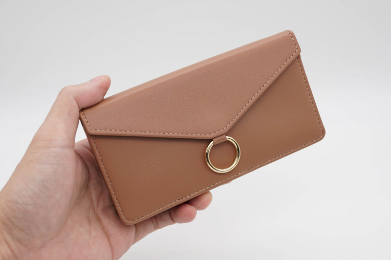 Letter Ring Flip Case