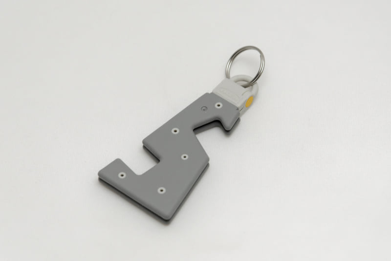 薄くて軽い折りたたみ式