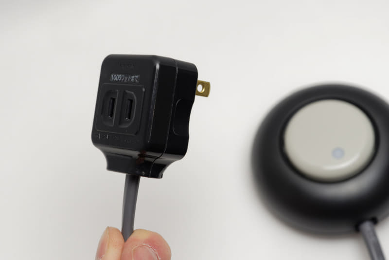 電源コネクター部