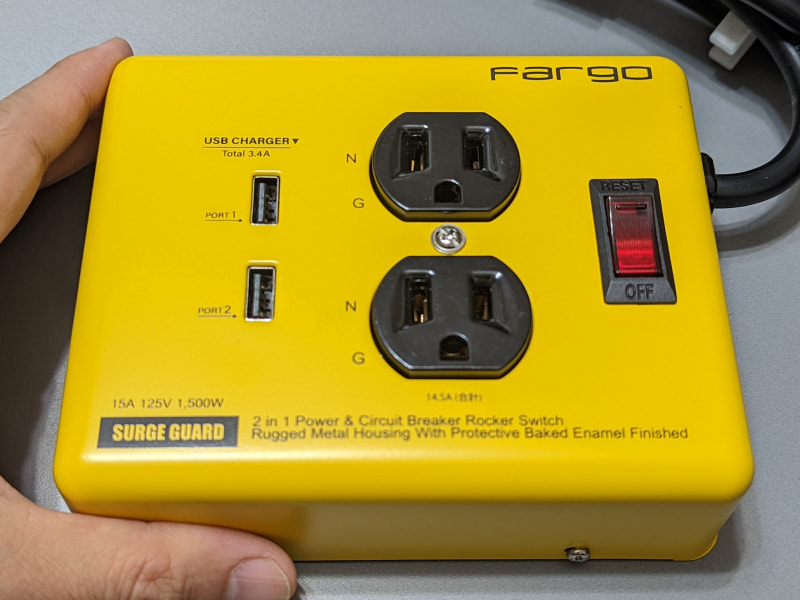 3Pコンセントを2個口搭載するほか、USBポート2基を搭載する