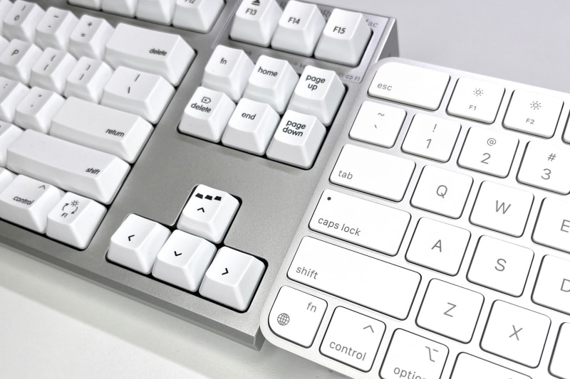 高さも傾斜もちょうどよく、とても打ちやすい