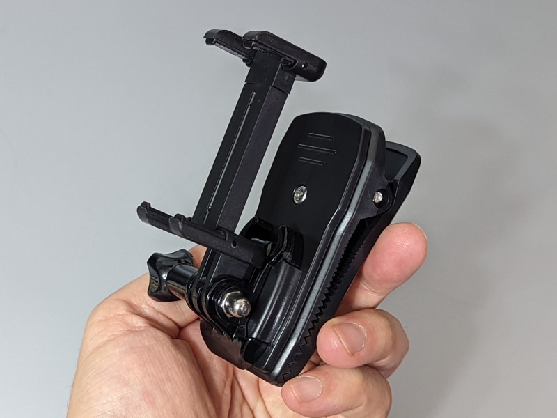 合体させた状態。コンパクトゆえバッグの中に放り込んでおいても邪魔にならない