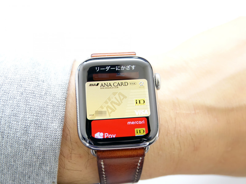 Apple Payに設定したANAカードも、iDだけでなく、VISAのタッチ決済が利用できる。こちらの対応は、21年5月に始まったため、海外で使うのは初めて