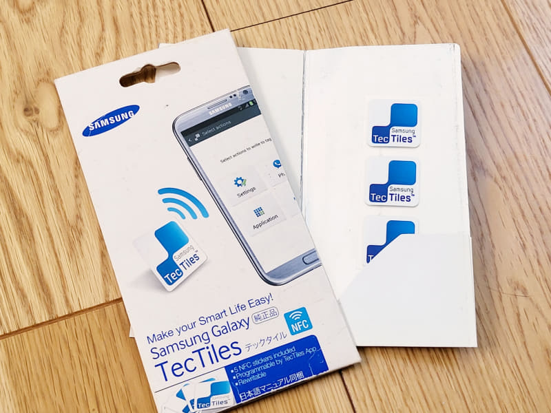 GALAXY S4やGALAXY Note 3から対応しているという「アイ・オー・データ GALAXY対応 NFCタグシールTecTilesSamsung」。「Samsung TecTiles」アプリを使おうと目論んでいたら、とっくにそのようなアプリはなくなっていた。それもそのはず、本製品自体、2015年6月に生産終了していたのだった