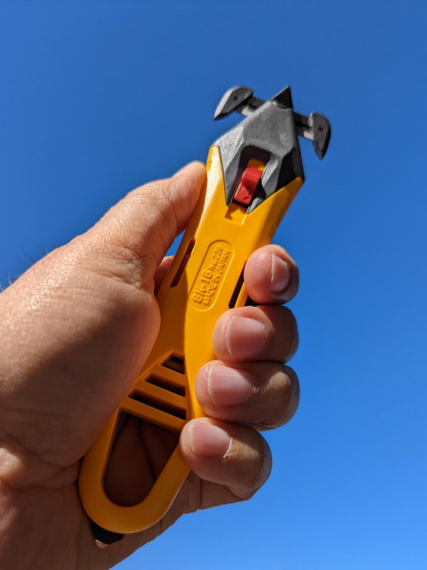 見た目も形状的にも握った時の感覚も最高クラスのカイコーンPROは憧れのガジェット的降某だがやはり一般家庭にはオーバースペックなPROモデルだ