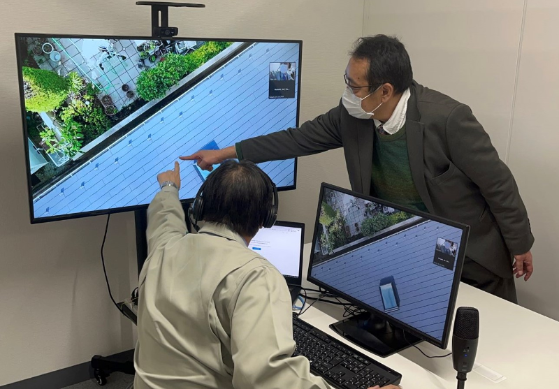 オフィスビルでの鑑定業務の様子