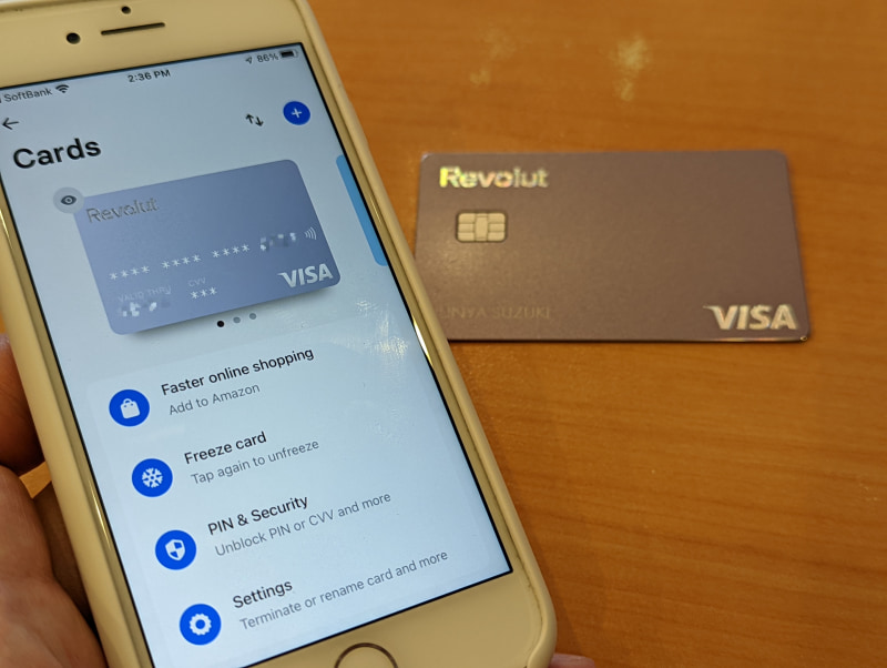 Revolutのメタルカードを試用してみた