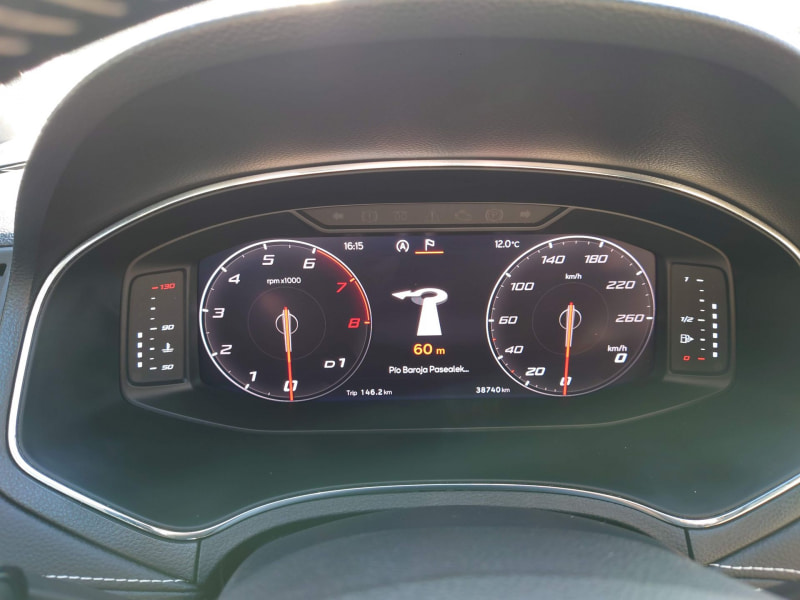 インパネ中央にもAndroid Autoのナビゲーション情報が表示されるので、運転しやすい