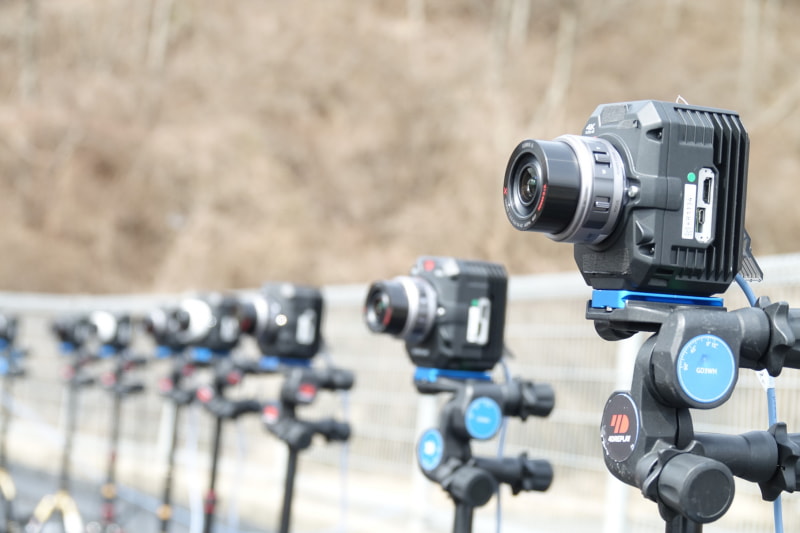 これらが実際にコースに設置されるカメラ