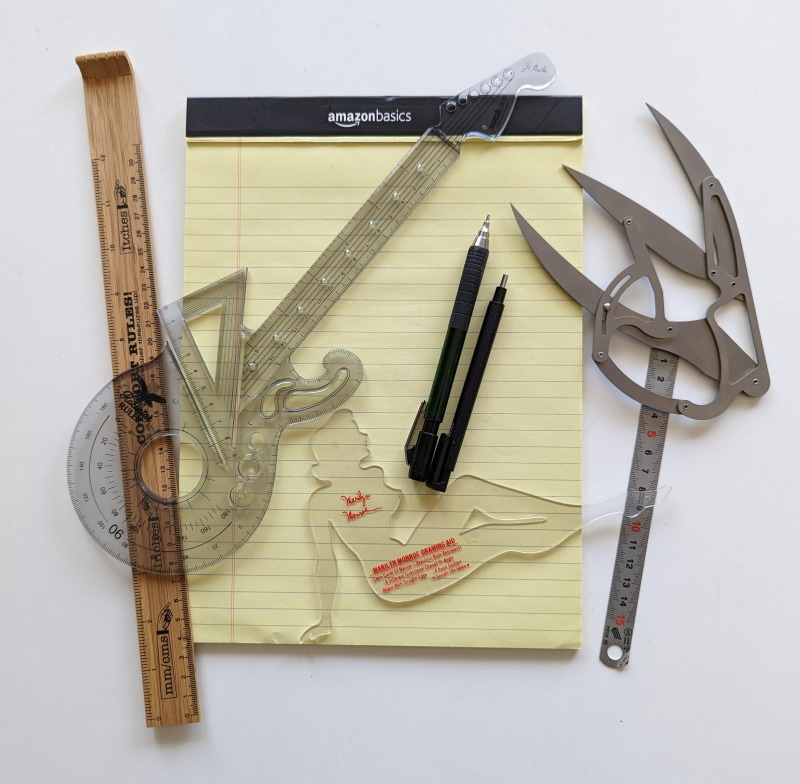 黄金比デバイダーやいろいろな定規を使ってもっと面白いことが出来そうだ