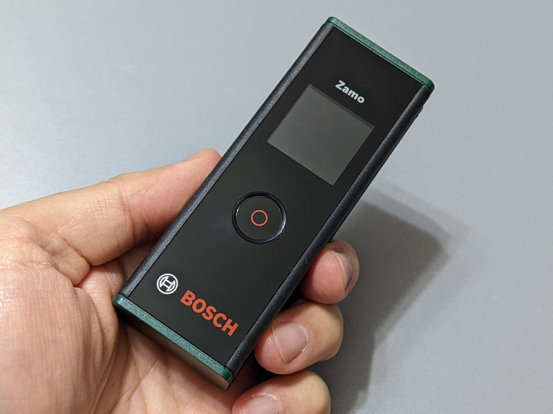 本体はスティックサイズで持ち歩きも容易だ