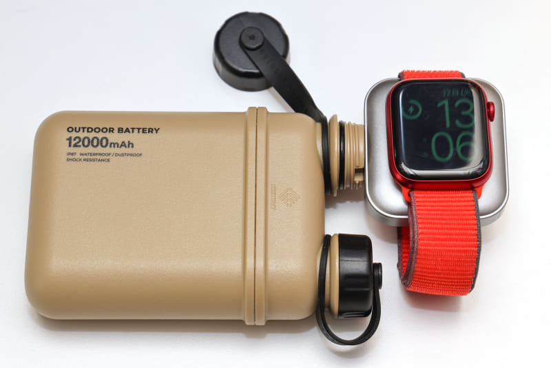 Apple Watchに充電できる