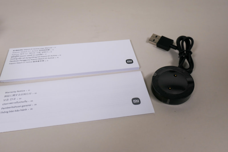 付属品はかなりシンプル