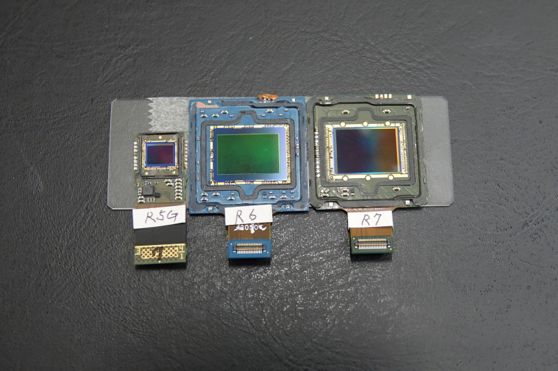 カメラセンサー。左から「AQUOS R5G」、「AQUOS R6」、「AQUOS R7」