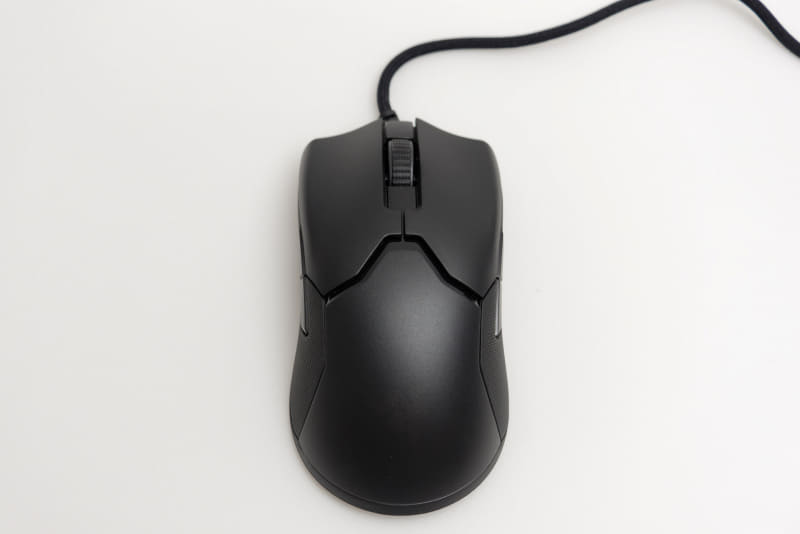 真っ黒なボディ