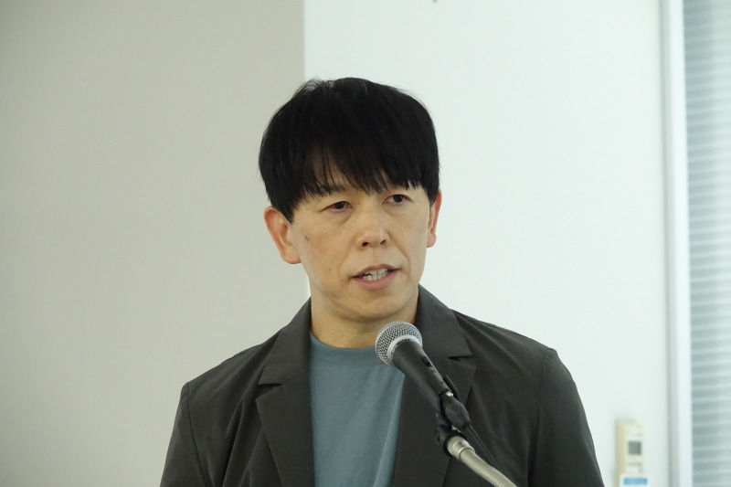 KDDI 上月氏